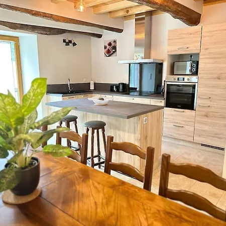 Bergerie De Lasariberes Semesterbostad *