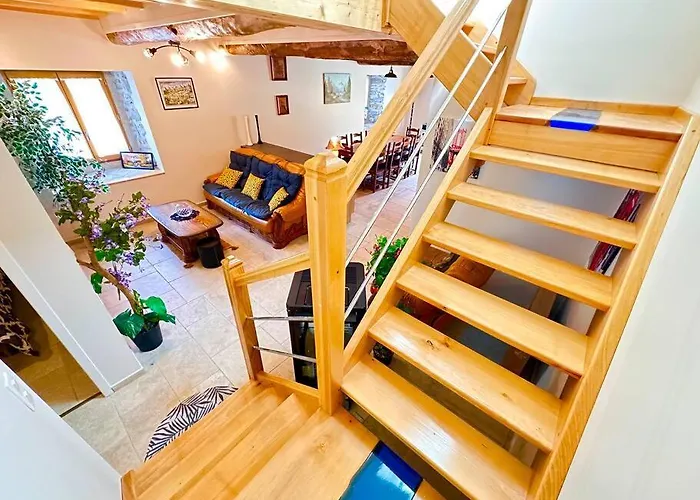 Bergerie De Lasariberes